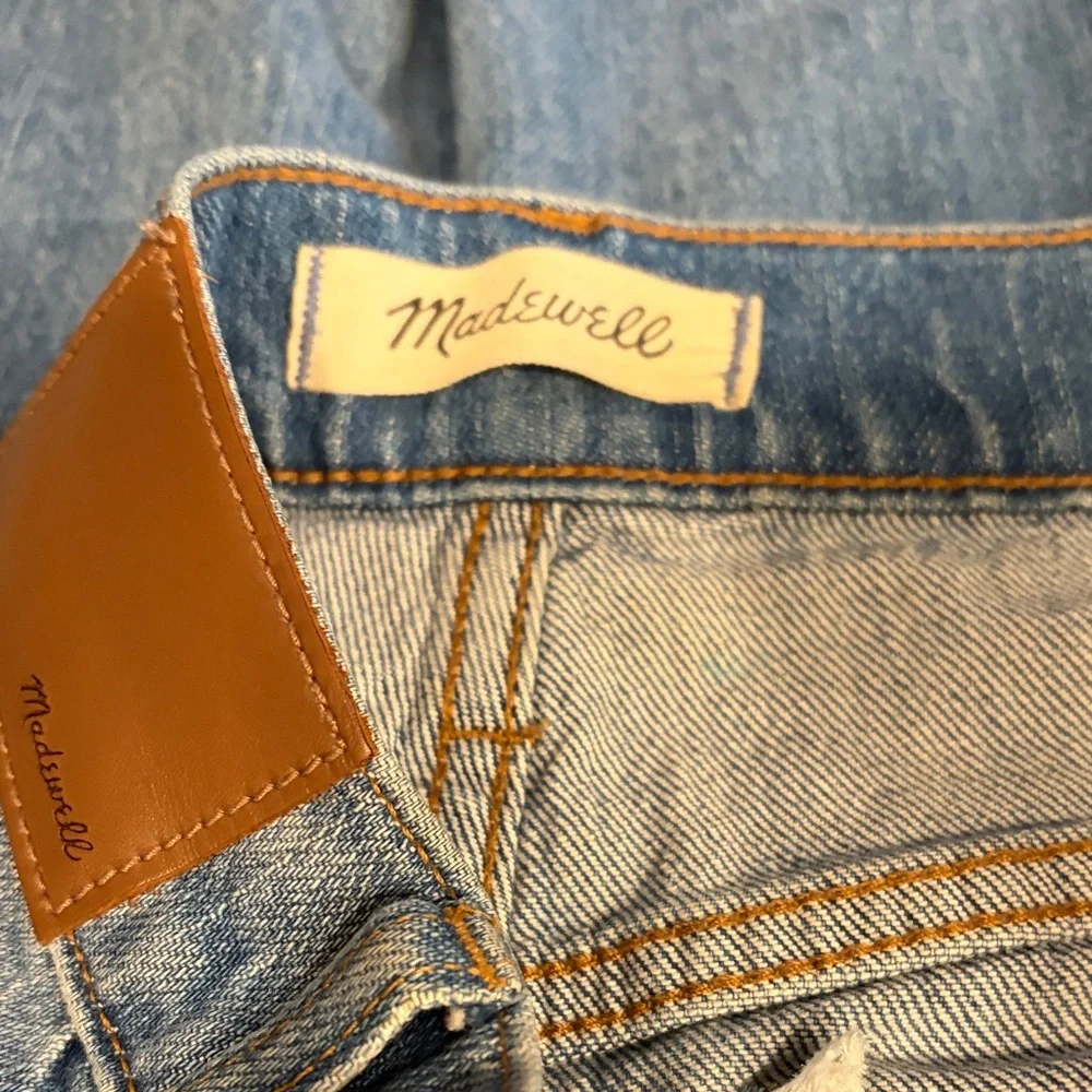 Madewell Classic Light Blue Flare Jeans, size 29